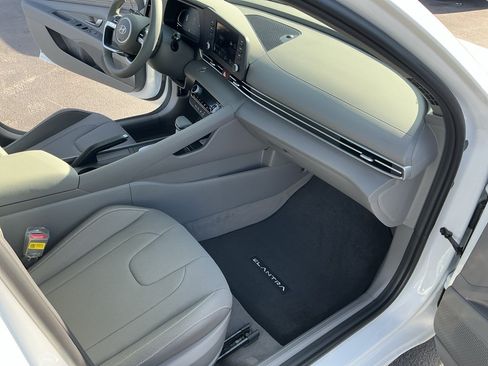 Certified 2026 Hyundai Elantra Sport FWD image 16