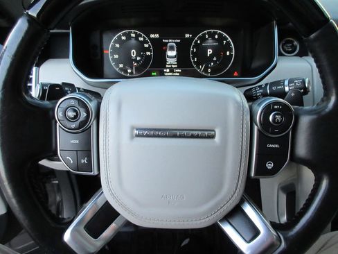 Used 2017 Land Rover Range Rover Long Wheelbase Supercharged image 26