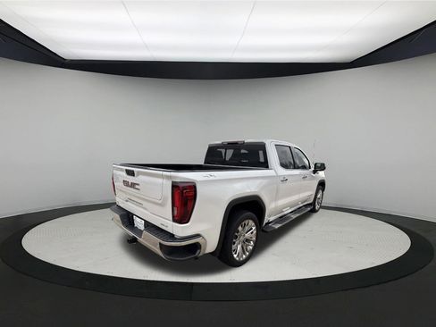 Used 2023 GMC Sierra 1500 SLT w/ SLT Premium Plus Package image 7