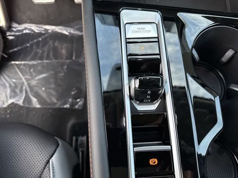 New 2026 Volkswagen Atlas Peak Edition AWD/4WD image 31