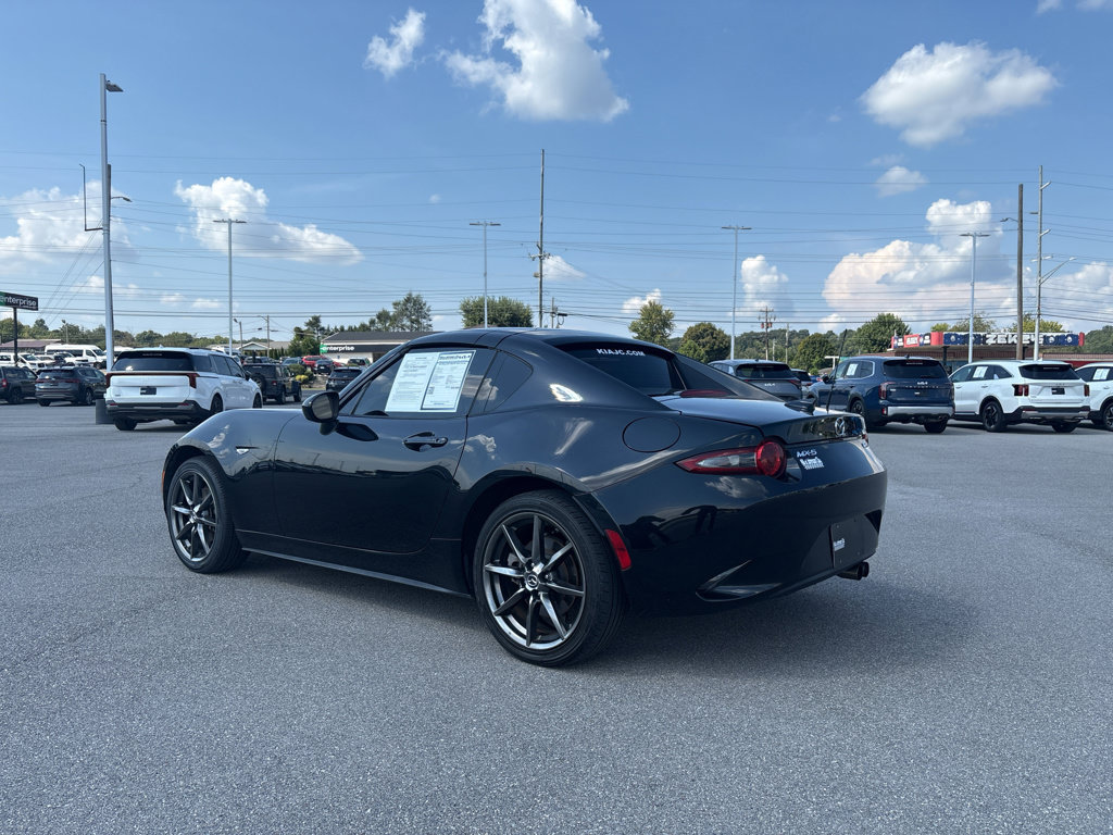 Used 2018 MAZDA MX-5 Miata RF Grand Touring RWD image 3