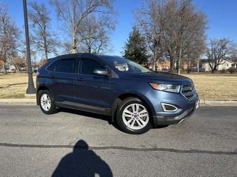 Used 2018 Ford Edge SEL w/ Cargo Accessory Package image 2