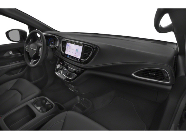 Used 2025 Chrysler Pacifica Select FWD image 12