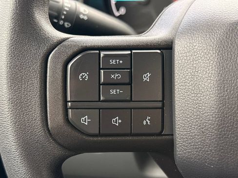 Used 2023 Ford F350 XLT w/ FX4 Off-Road Package AWD/4WD image 18