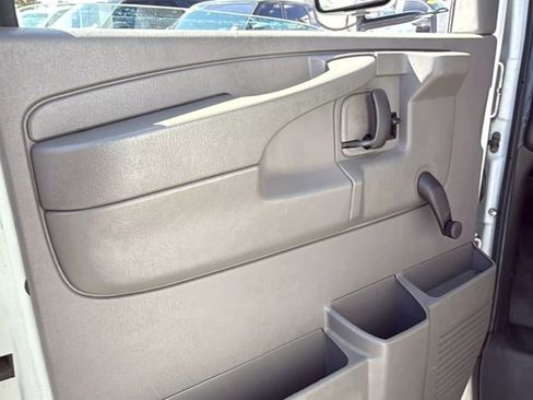 Used 2012 Chevrolet Express 3500 w/ School Bus Package image 21