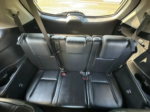 Used 2017 Toyota Highlander SE AWD/4WD image 20