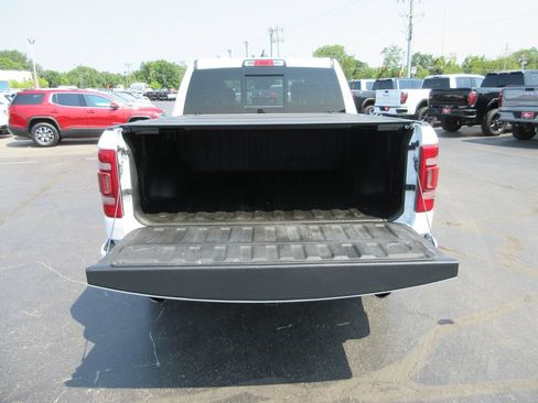 Used 2022 RAM 1500 Laramie w/ Sport Appearance Package AWD/4WD image 8