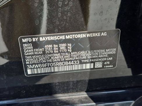 Used 2024 BMW 330i Sedan w/ Convenience Package RWD image 16