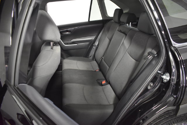 Used 2025 Toyota RAV4 XLE FWD image 27