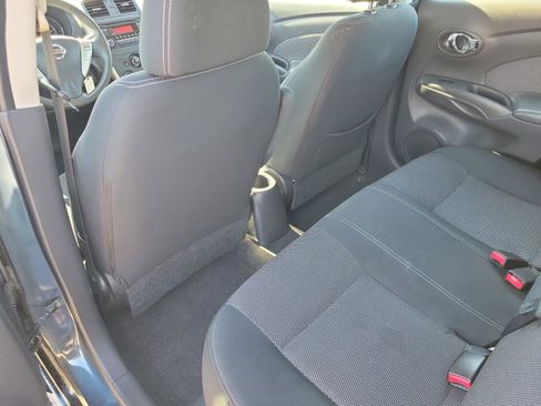 Used 2015 Nissan Versa SV image 12
