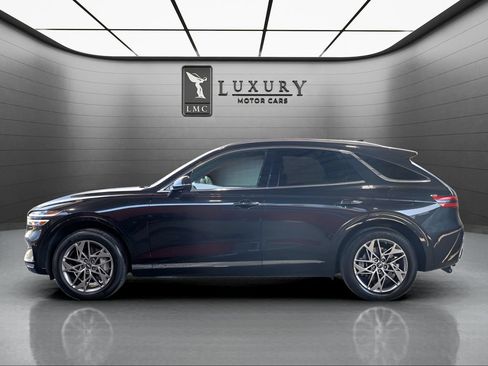 Used 2023 Genesis GV70 2.5T w/ Advanced Package AWD/4WD image 5