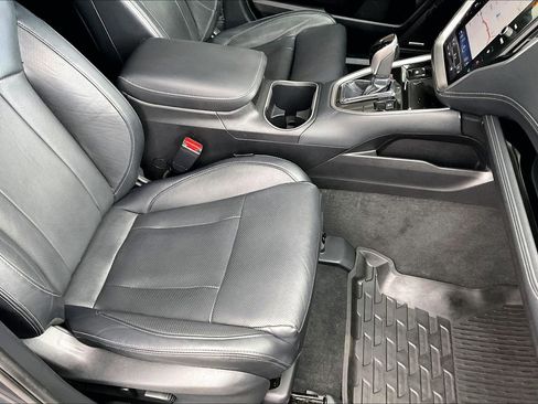 Used 2023 Subaru Outback Touring XT image 22