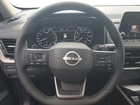 New 2026 Nissan Rogue SV image 23