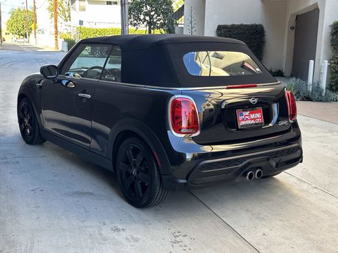 Certified 2023 MINI Cooper S w/ Signature Upholstery Package image 3