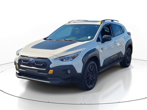 Certified 2025 Subaru Crosstrek 2.5i Wilderness image 2