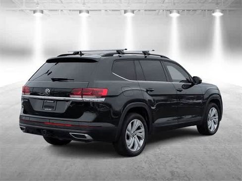 Used 2022 Volkswagen Atlas SE w/ Panoramic Sunroof Package image 8