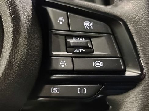Used 2025 Subaru Forester Premium AWD/4WD image 31