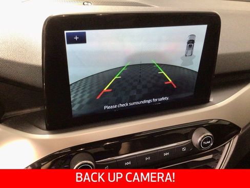 Used 2022 Ford Escape SEL w/ Technology Package image 4