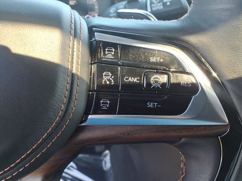 Used 2022 Jeep Grand Cherokee L Summit w/ MOPAR Finishing Package image 22