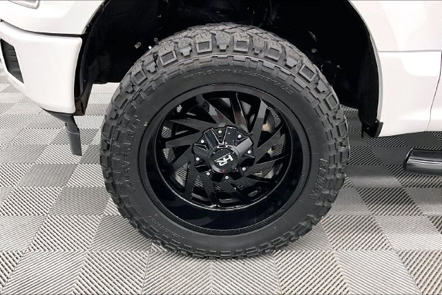 Used 2019 Ford F150 XL w/ Equipment Group 101A Mid AWD/4WD image 10
