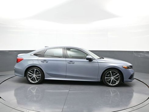 Certified 2022 Honda Civic Touring image 5