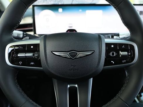 New 2026 Genesis GV70 2.5T AWD/4WD image 29