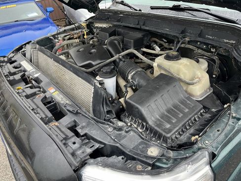 Used 2011 Ford F250 XL image 25