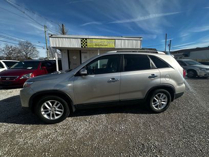 Used 2014 Kia Sorento LX w/ Premium Package