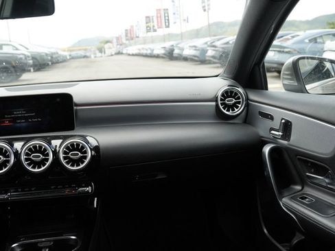 Used 2019 Mercedes-Benz A 220 image 22