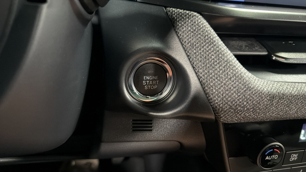 New 2026 Subaru Outback Limited AWD/4WD image 25