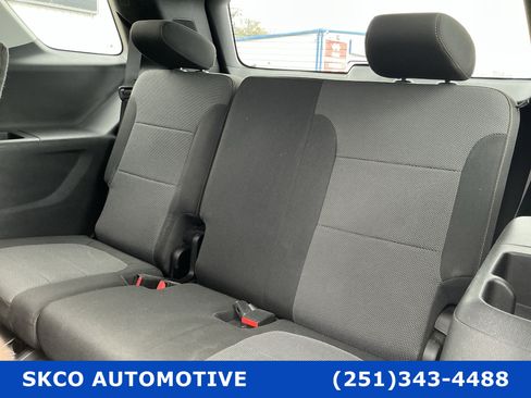 Used 2019 Chevrolet Traverse LS image 27