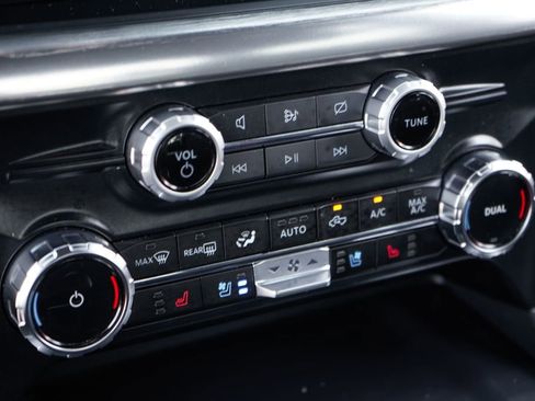 Used 2023 Ford F150 Lariat w/ Equipment Group 502A High image 36