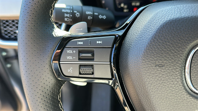 Certified 2025 Acura ADX A-Spec AWD/4WD image 12