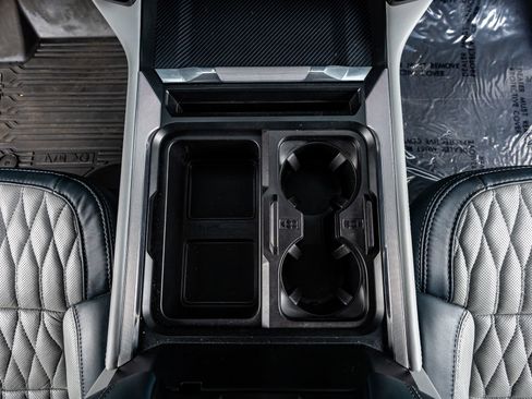 Used 2024 Ford F250 Limited w/ FX4 Off-Road Package image 28