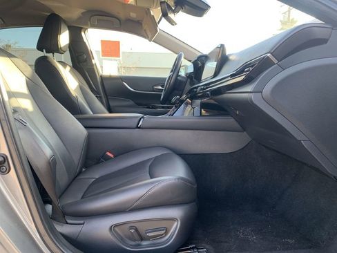 Used 2022 Toyota Mirai XLE w/ Advanced Technology Package image 27