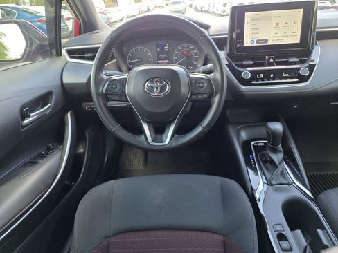 Used 2024 Toyota Corolla SE FWD image 12
