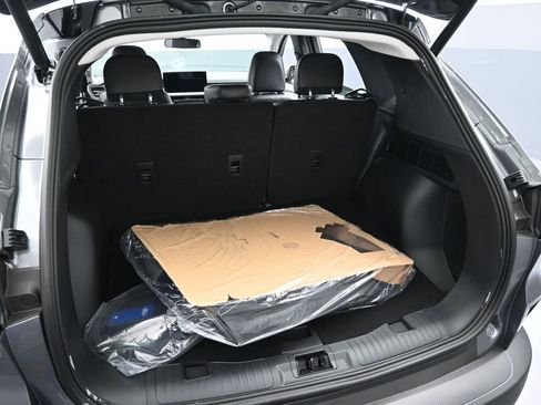 New 2025 Ford Escape SE w/ PHEV Premium Package image 30