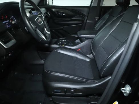 Used 2024 GMC Terrain SLT w/ Elevation Edition AWD/4WD image 19