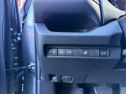 Certified 2025 Toyota RAV4 SE image 12