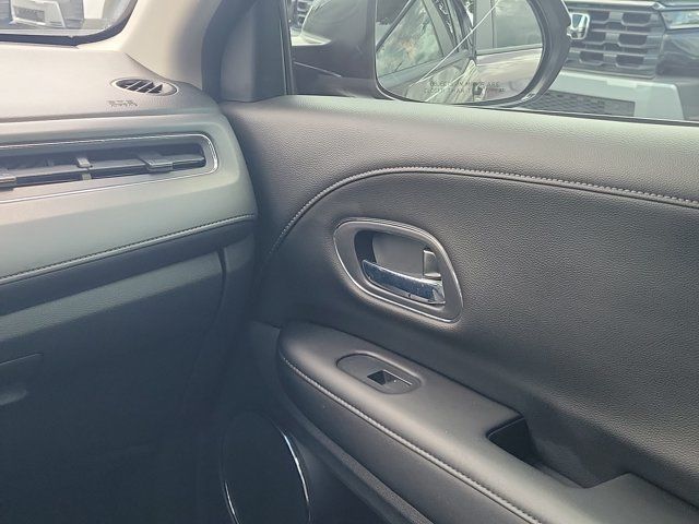 Certified 2022 Honda HR-V EX-L image 4