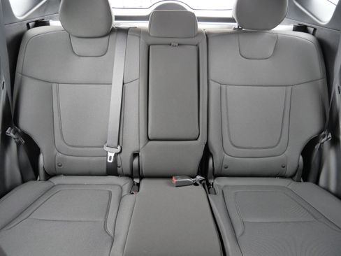 Certified 2023 Hyundai Tucson SE image 13