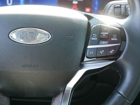 Certified 2023 Ford Explorer Platinum w/ Equipment Group 601A image 20