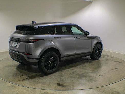 Used 2026 Land Rover Range Rover Evoque S AWD/4WD image 6