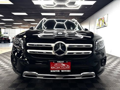Used 2020 Mercedes-Benz GLB 250 4MATIC image 3