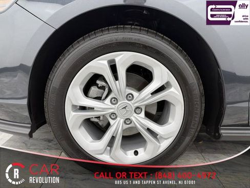 Used 2025 Honda Accord LX image 12