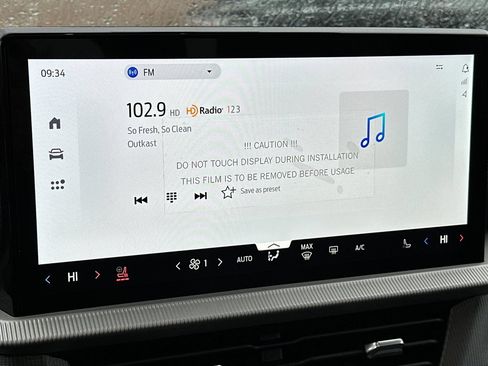 New 2026 Ford Explorer ST-Line w/ ST-Line Street Pack AWD/4WD image 16