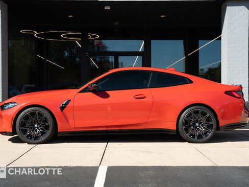 Used 2022 BMW M4 xDrive Competition w/ Executive Package image 8