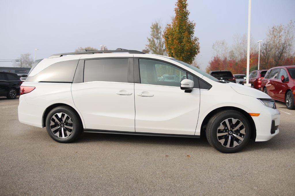 New 2027 Honda Odyssey EX-L image 7