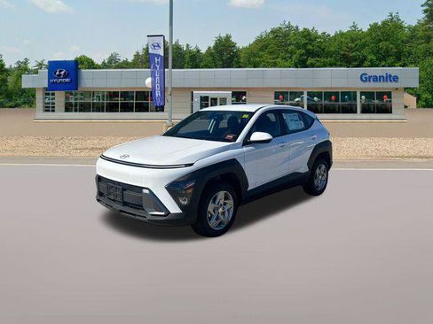 New 2026 Hyundai Kona SE AWD/4WD image 2