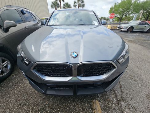 Used 2026 BMW X2 xDrive28i image 2